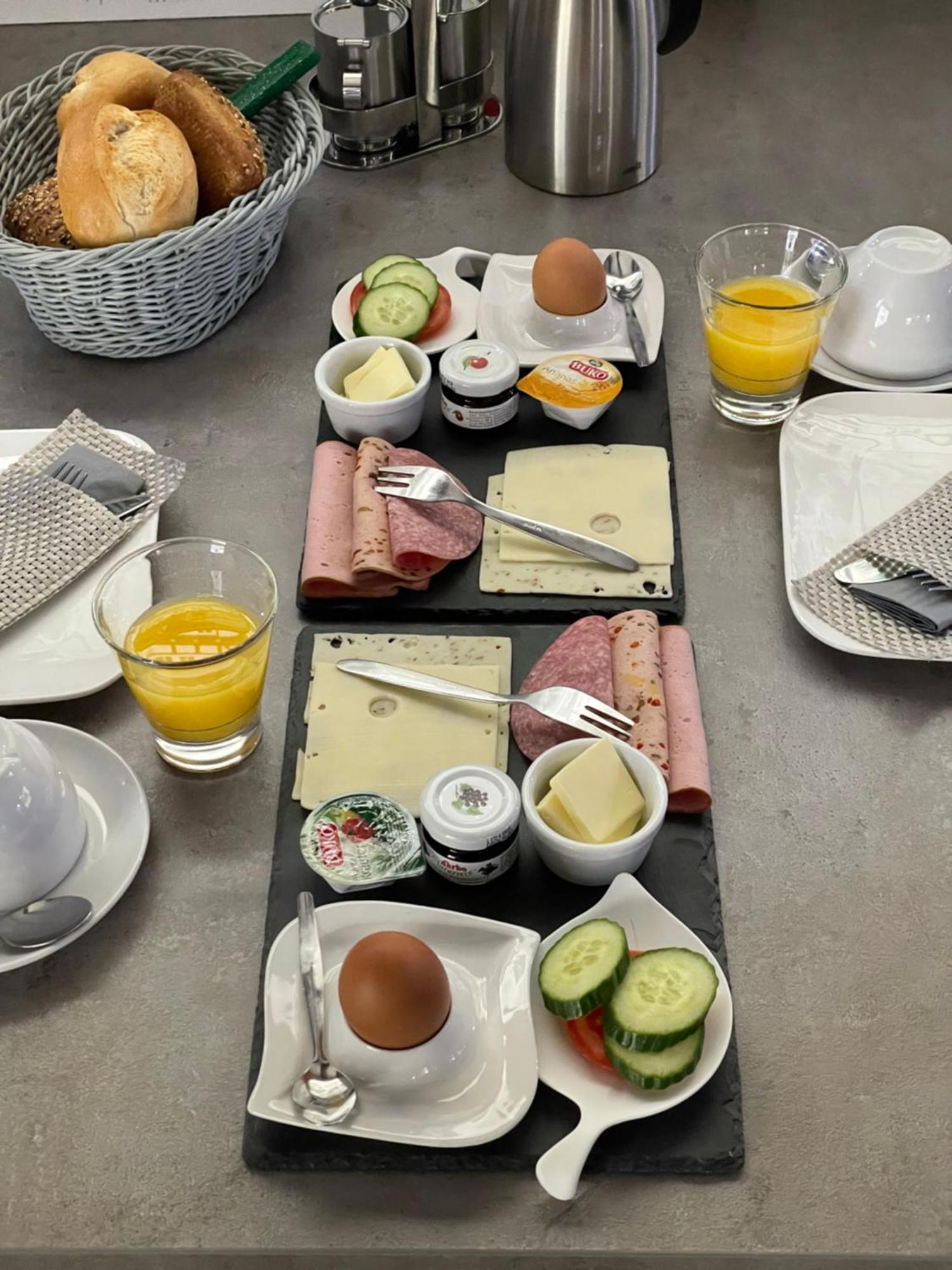 Altes Rathaus Hotel-Restaurant-Cafe Wolfhagen Eksteriør billede